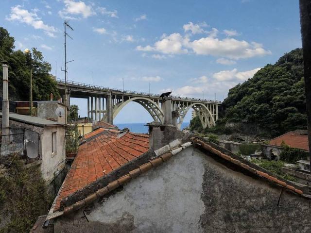 Appartamento in vendita a Genova GE