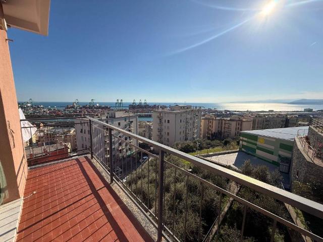 Appartamento in vendita a Genova GE