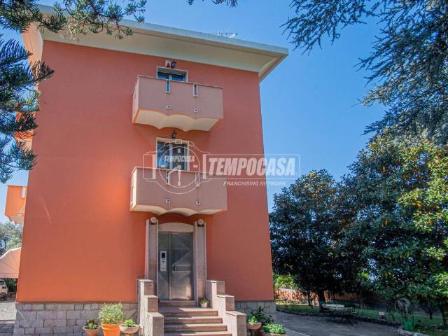 Casa indipendente in vendita a Genova GE
