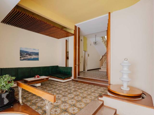 Appartamento in vendita a Genova GE