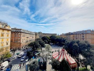 Appartamento in vendita a Genova GE