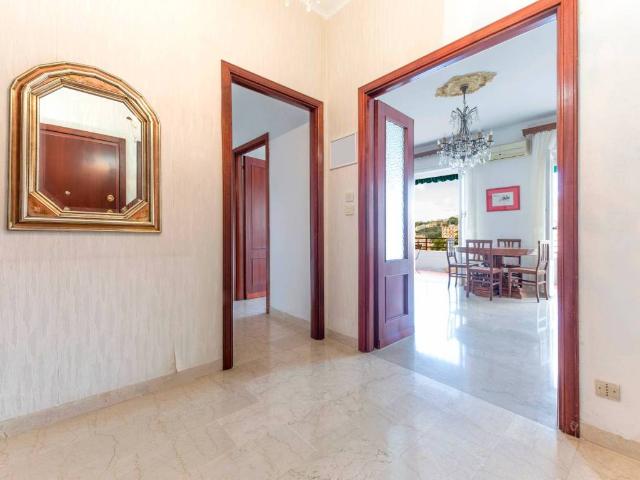 Appartamento in vendita a Genova GE