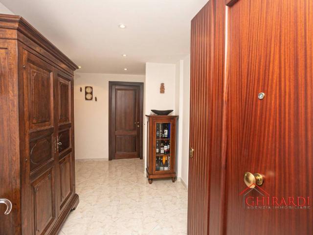 Appartamento in vendita a Genova GE