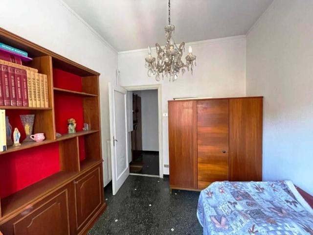 Appartamento in vendita a Genova GE