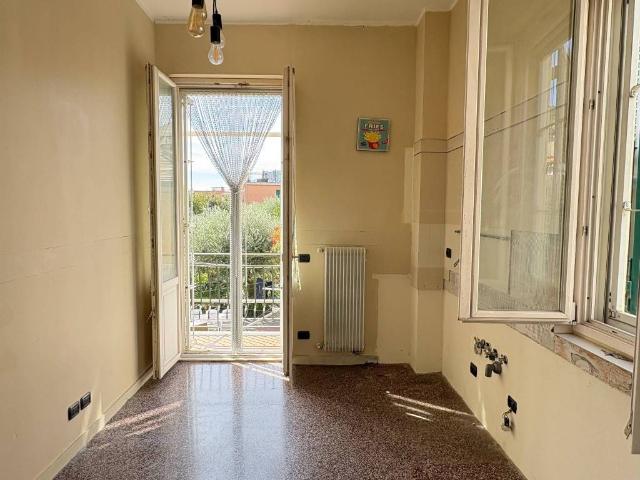 Appartamento in vendita a Genova GE