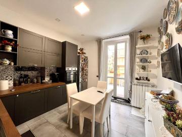 Appartamento in vendita a Genova GE