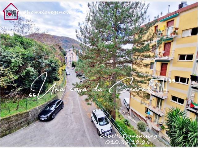 Appartamento in vendita a Genova GE