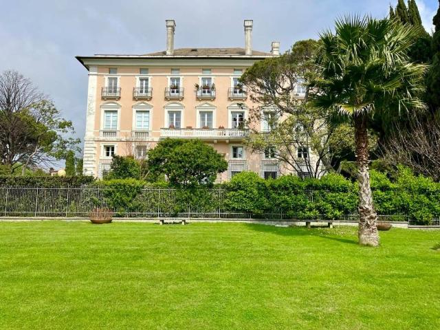 Appartamento in vendita a Genova GE