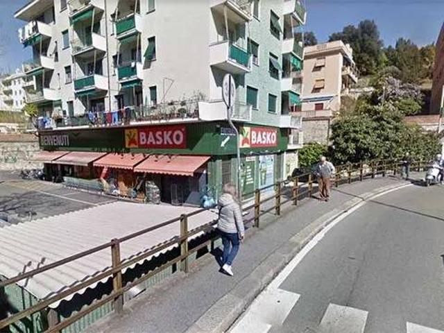 Appartamento in vendita a Genova GE