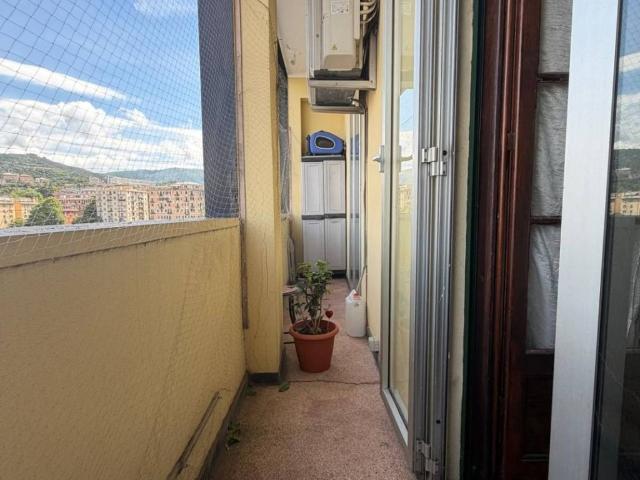 Appartamento in vendita a Genova GE