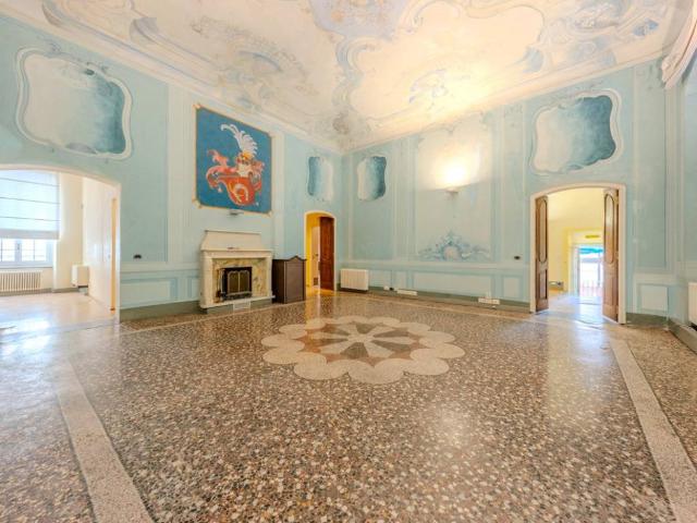 Appartamento in vendita a Genova GE