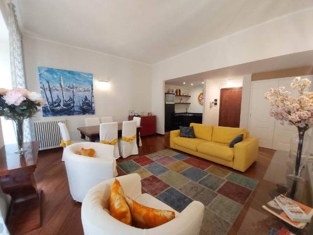 Appartamento in vendita a Genova GE