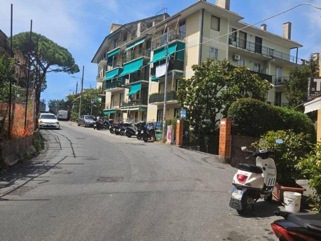 Appartamento in vendita a Genova GE