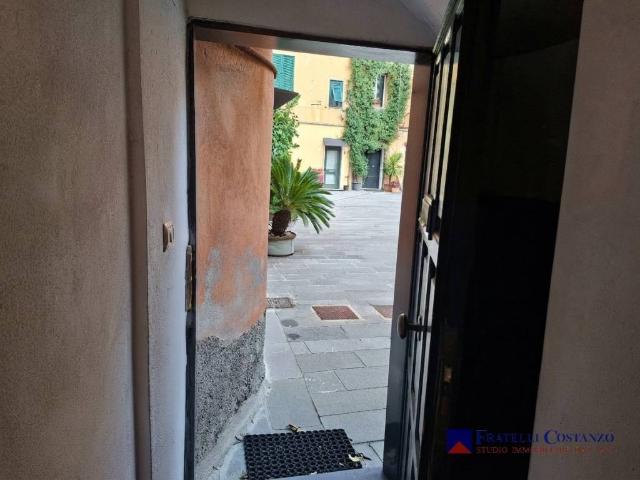 Appartamento in vendita a Genova GE