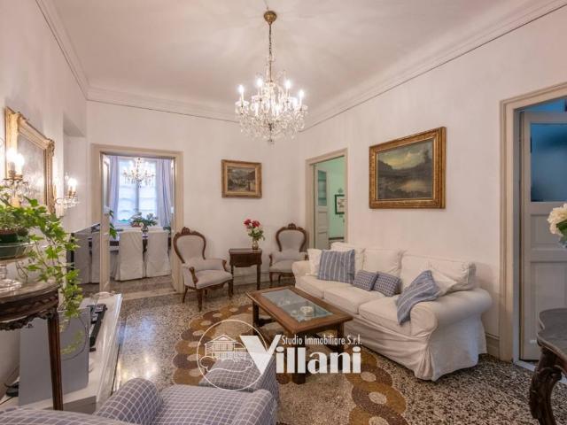 Appartamento in vendita a Genova GE
