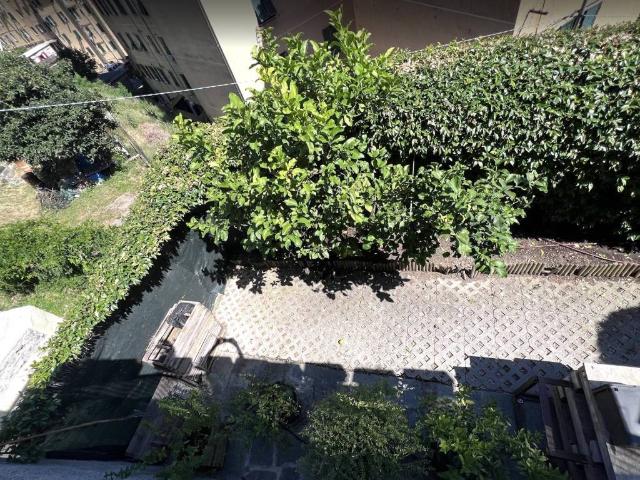 Appartamento in vendita a Genova GE