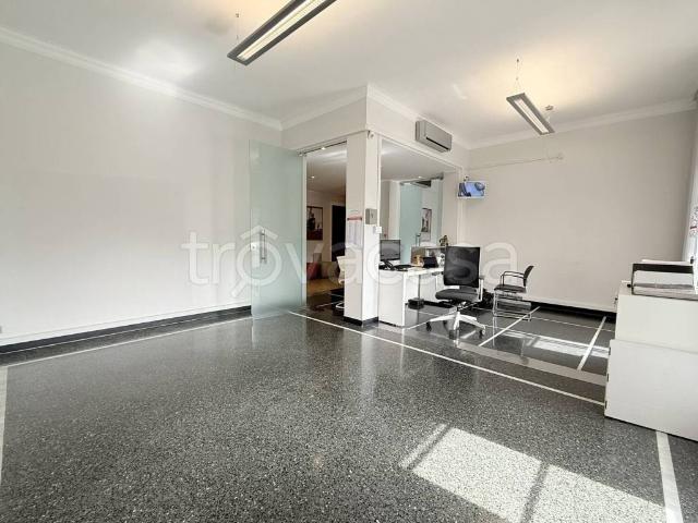 Appartamento in affitto a Genova piazza Leonardo Da Vinci, Albaro