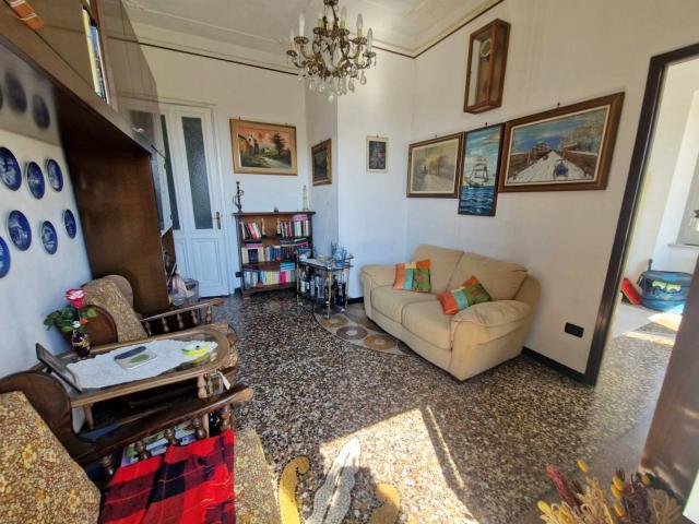 Appartamento in vendita a Genova, Pra