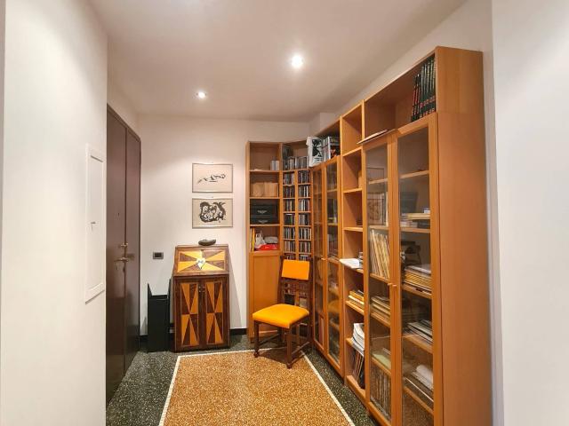 Appartamento in vendita a Genova, Sampierdarena