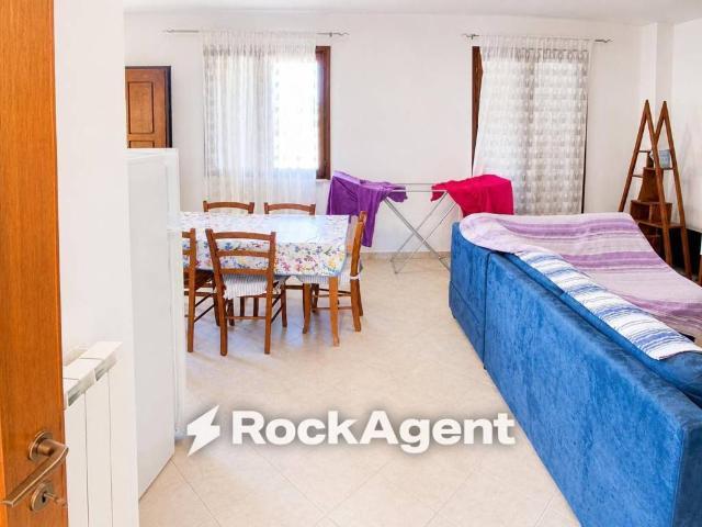 Appartamento in vendita a Genga AN