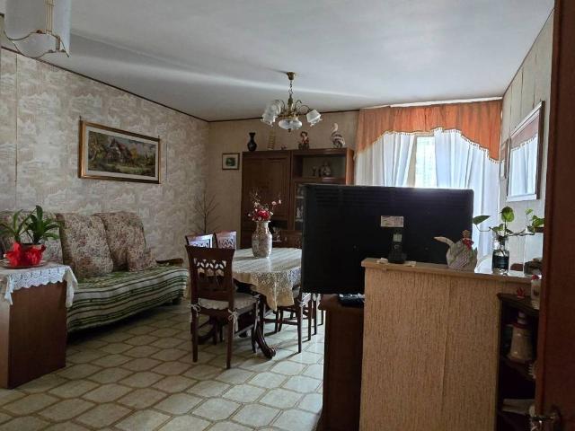 Appartamento in vendita a Genzano di Roma RM