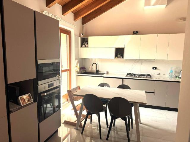 Appartamento in vendita a Gessate MI