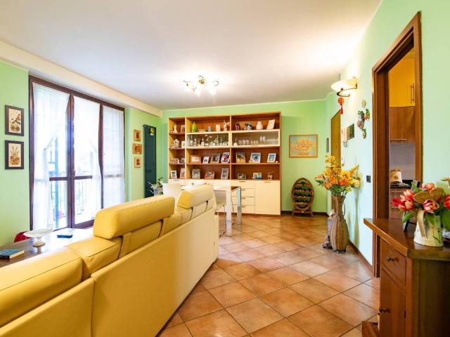 Appartamento in vendita a Gessate MI