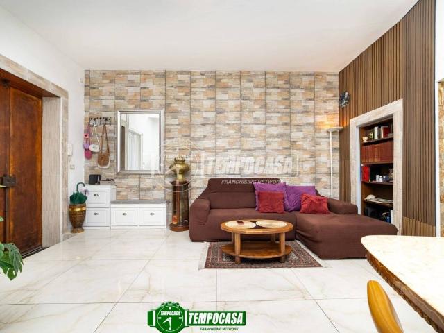 Casa indipendente in vendita a Gessate MI