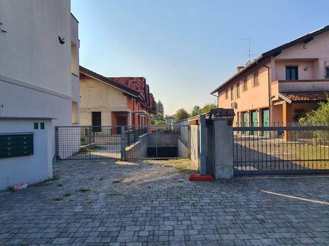 Appartamento in vendita a Gerenzano VA