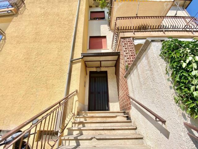 Appartamento in vendita a Giardini Naxos ME