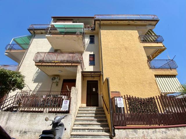 Appartamento in vendita a Giardini Naxos ME