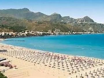 Appartamento in vendita a Giardini Naxos ME