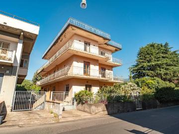 Appartamento in vendita a Giarre CT