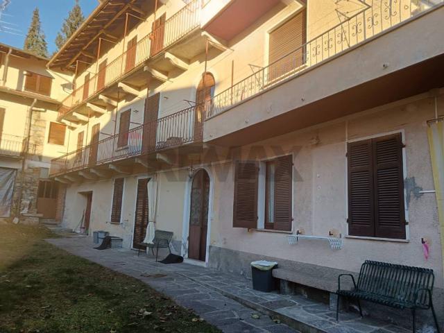 Casa indipendente in vendita a Gignese VB