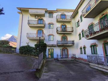 Appartamento in vendita a Giffoni Valle Piana SA