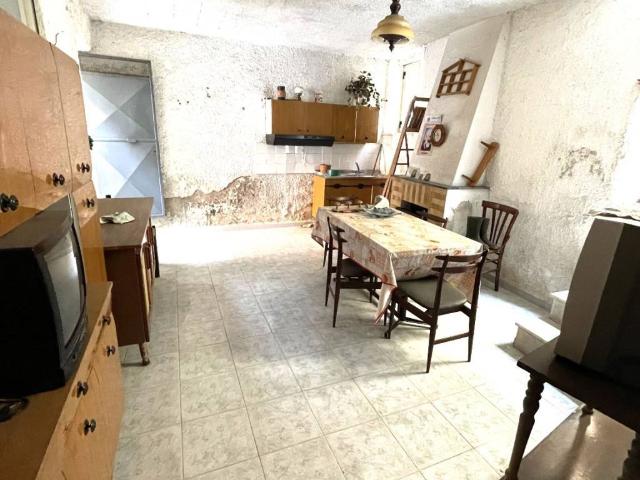 Appartamento in vendita a Giffoni Valle Piana SA