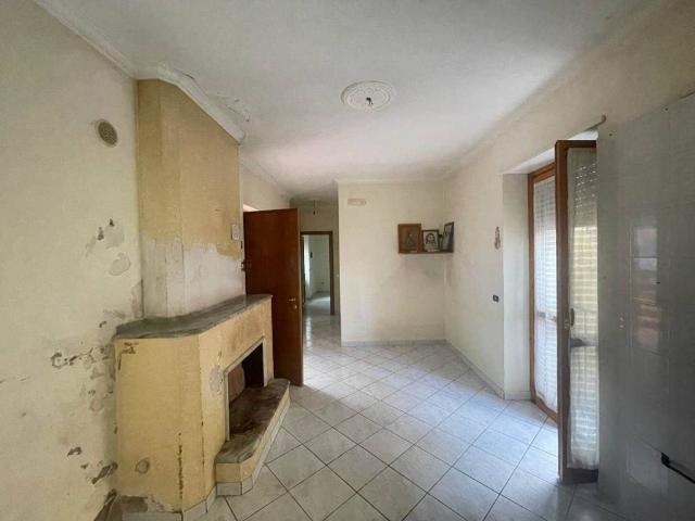 Appartamento in vendita a Giffoni Valle Piana SA
