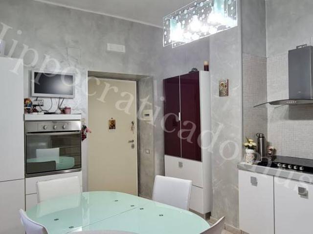 Appartamento in vendita a Giffoni Valle Piana SA