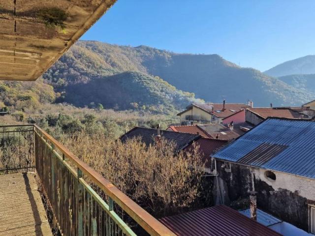 Appartamento in vendita a Giffoni Valle Piana SA