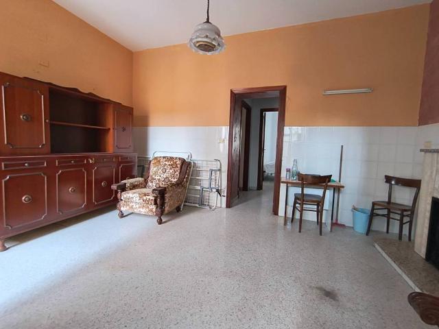 Appartamento in vendita a Giffoni Valle Piana SA