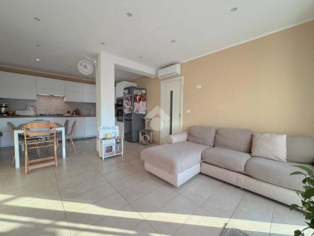 Appartamento in vendita a Giugliano in Campania viale delle Mimose, 2, Lago Patria