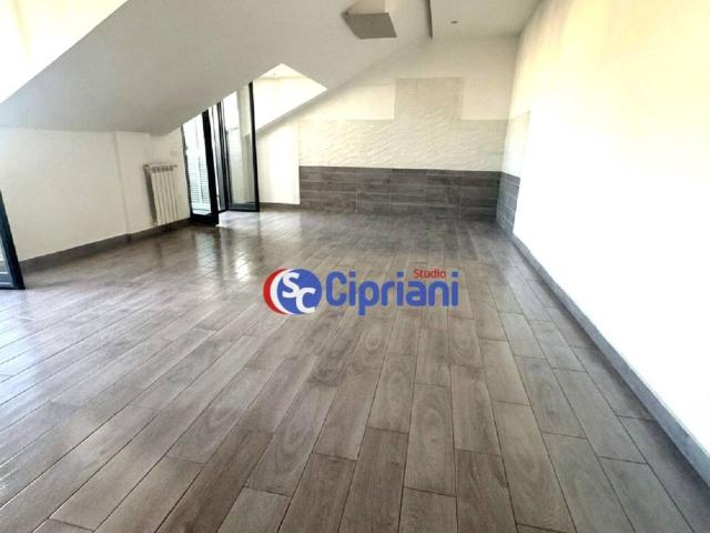 Appartamento in vendita a Giugliano in Campania NA