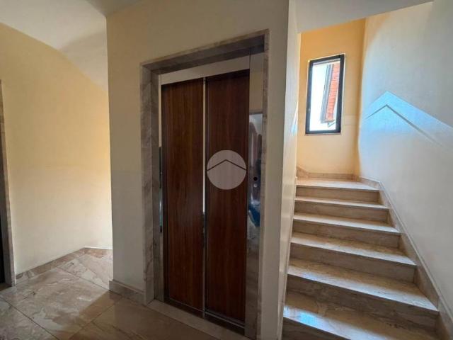 Appartamento in vendita a Giugliano in Campania NA