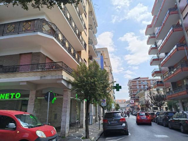 Appartamento in vendita a Giugliano in Campania NA