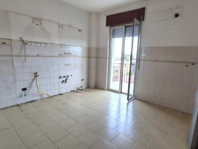 Appartamento in vendita a Giugliano in Campania NA