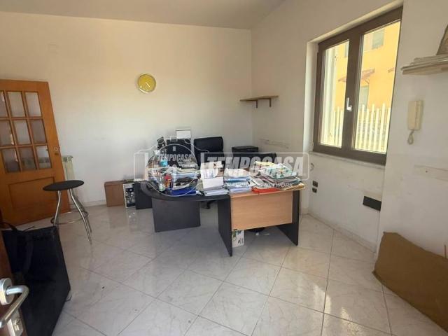 Appartamento in vendita a Giugliano in Campania NA