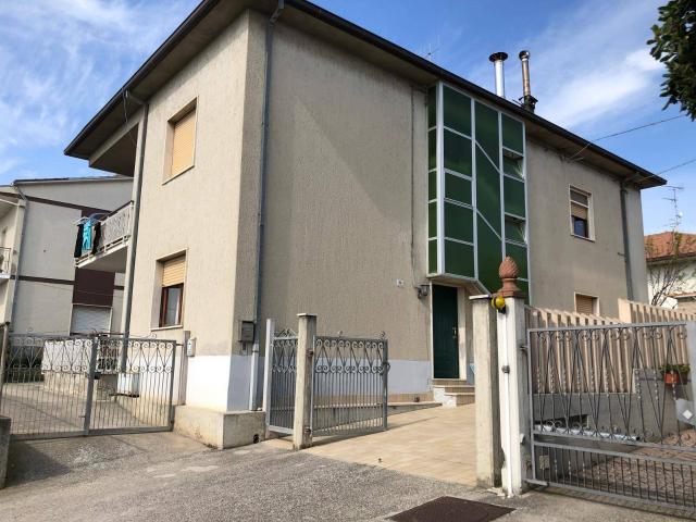 Appartamento in vendita a Giulianova, Colleranesco