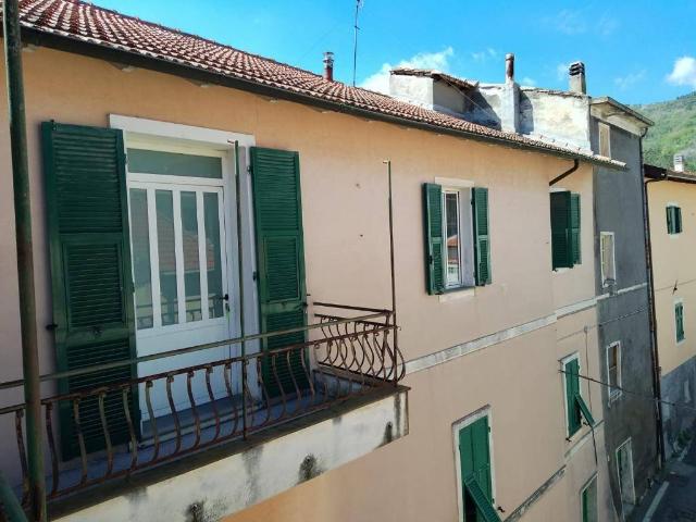 Appartamento in vendita a Giustenice SV