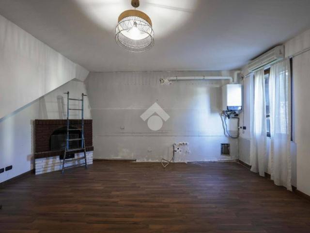 Appartamento in vendita a Giussano MB