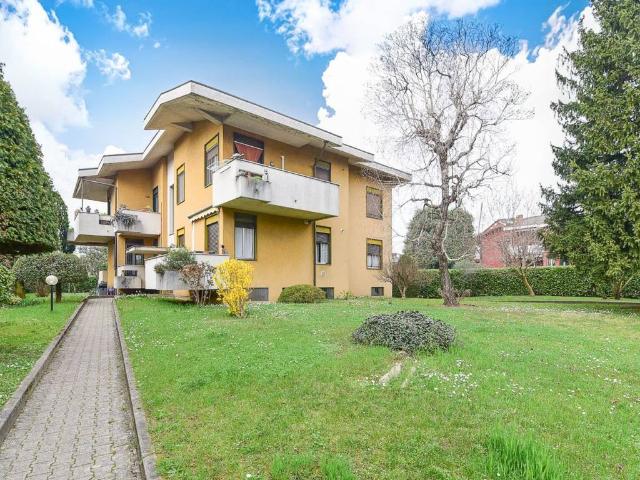 Appartamento in vendita a Giussano MB